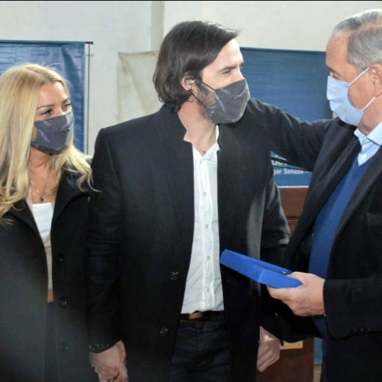 lunghi reconocimiento